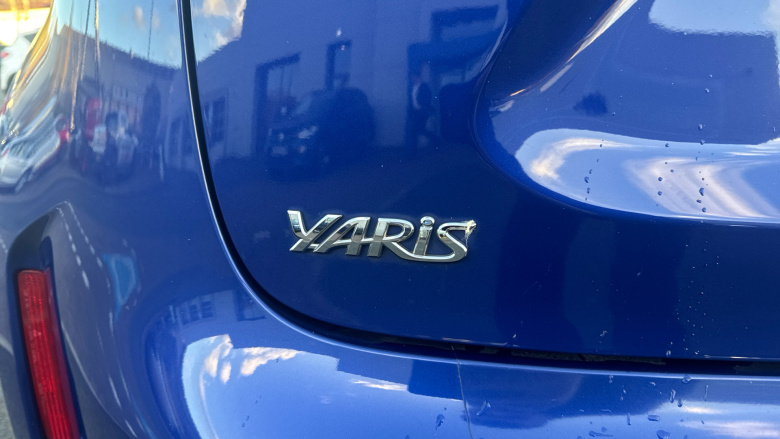 Toyota Yaris Cross 1.5 Hybrid Design 5dr CVT Hybrid Estate